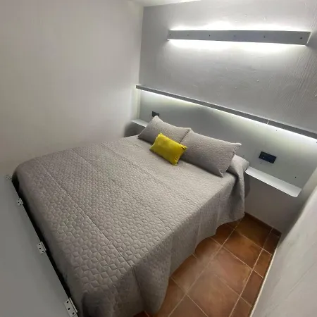 Апартаменты La Mar De Venus - Luxury Views In Puerto Deportivo *