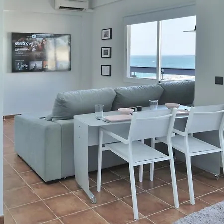 公寓 La Mar De Venus - Luxury Views In Puerto Deportivo *