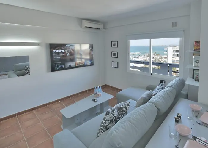 La Mar De Venus - Luxury Views In Puerto Deportivo شقة
