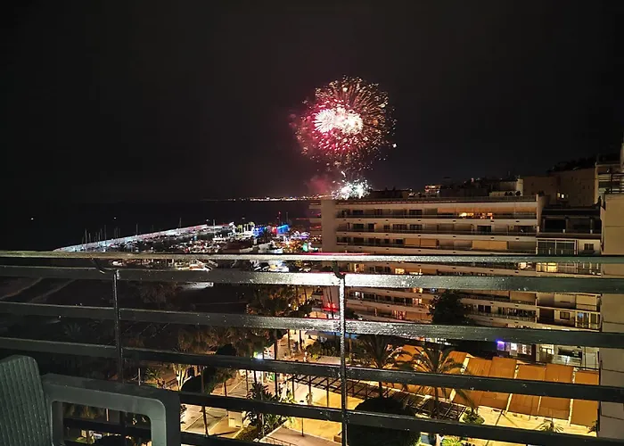 شقة La Mar De Venus - Luxury Views In Puerto Deportivo *