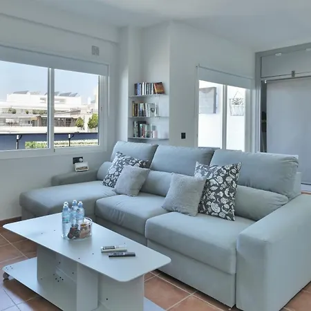 La Mar De Venus - Luxury Views In Puerto Deportivo Apartment *