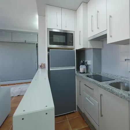 La Mar De Venus - Luxury Views In Puerto Deportivo 马尔韦利亚