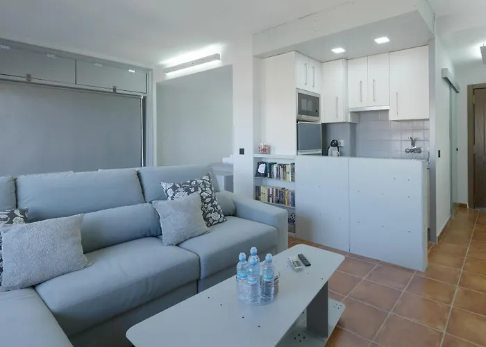 La Mar De Venus - Luxury Views In Puerto Deportivo