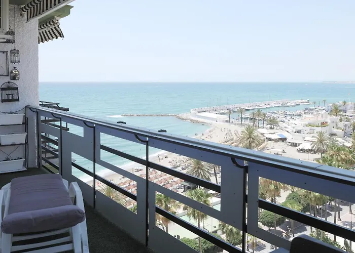 La Mar De Venus - Luxury Views In Puerto Deportivo アパート マルベーリャ